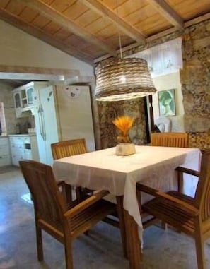 Cas di Sono Villa di Laurence  | Ropa de cama de alta calidad y caja de seguridad en la habitación 