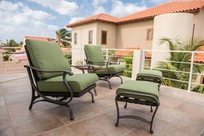 Cas di Sono San Miguel 4 bedrooms, 3.5 baths, Pool View, Poolside  | Terraza o patio