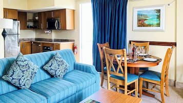 Condo | Living area | TV