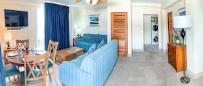 Living area - Sea Palace (Philipsburg)
