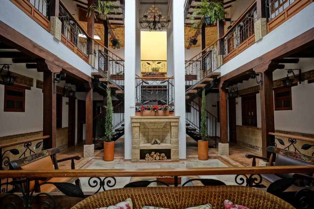 Hotel Jardines de la Villa