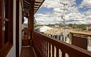 Literie de qualité supérieure, chambres insonorisées, Wi-Fi gratuit