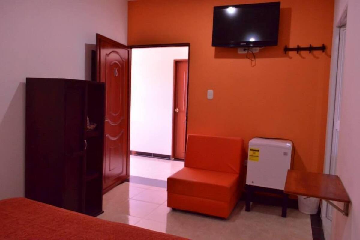 Suite (air conditioner) | Desk, WiFi (free)