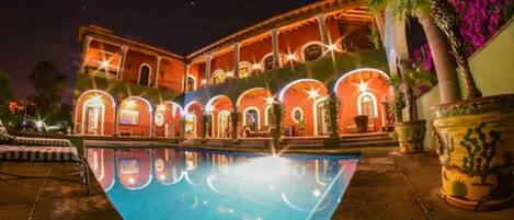 Outdoor pool, open 8 AM to 7 PM, pool umbrellas, sun loungers