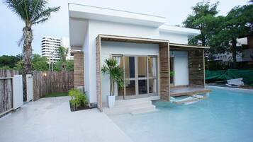 Villa, 1 Bedroom, Private Pool | 1 bedroom, minibar, in-room safe, free WiFi