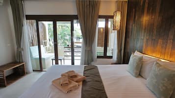 Room, Pool View | 1 bedroom, minibar, in-room safe, free WiFi