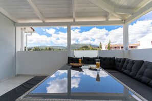 Superior Villa | Terrace/patio - Acapulco Marinos Studios & Apartments (Zakynthos)