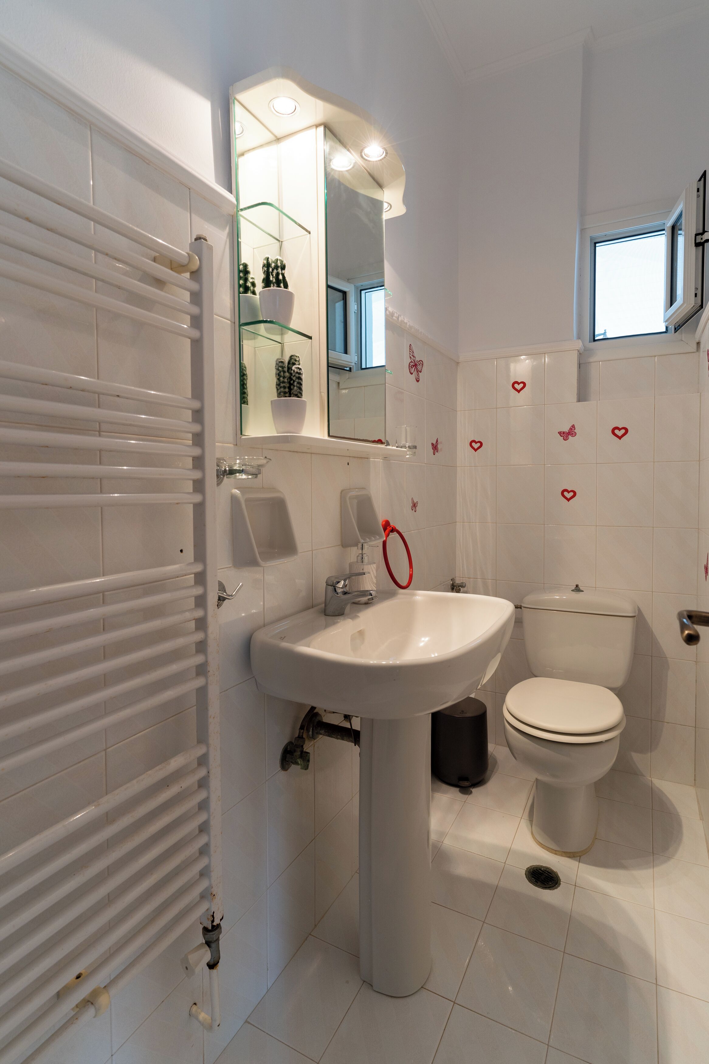 superior villa | bathroom | towels