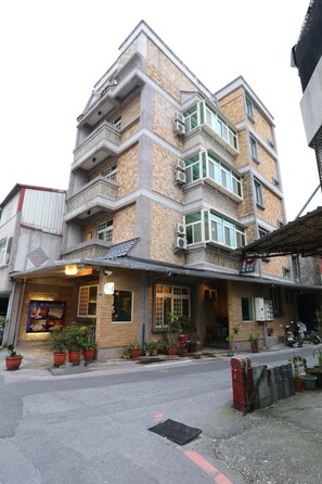 Majoituspaikan julkisivu