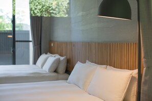Vierbettzimmer, 2 Queen-Betten, Nichtraucher, Bergblick