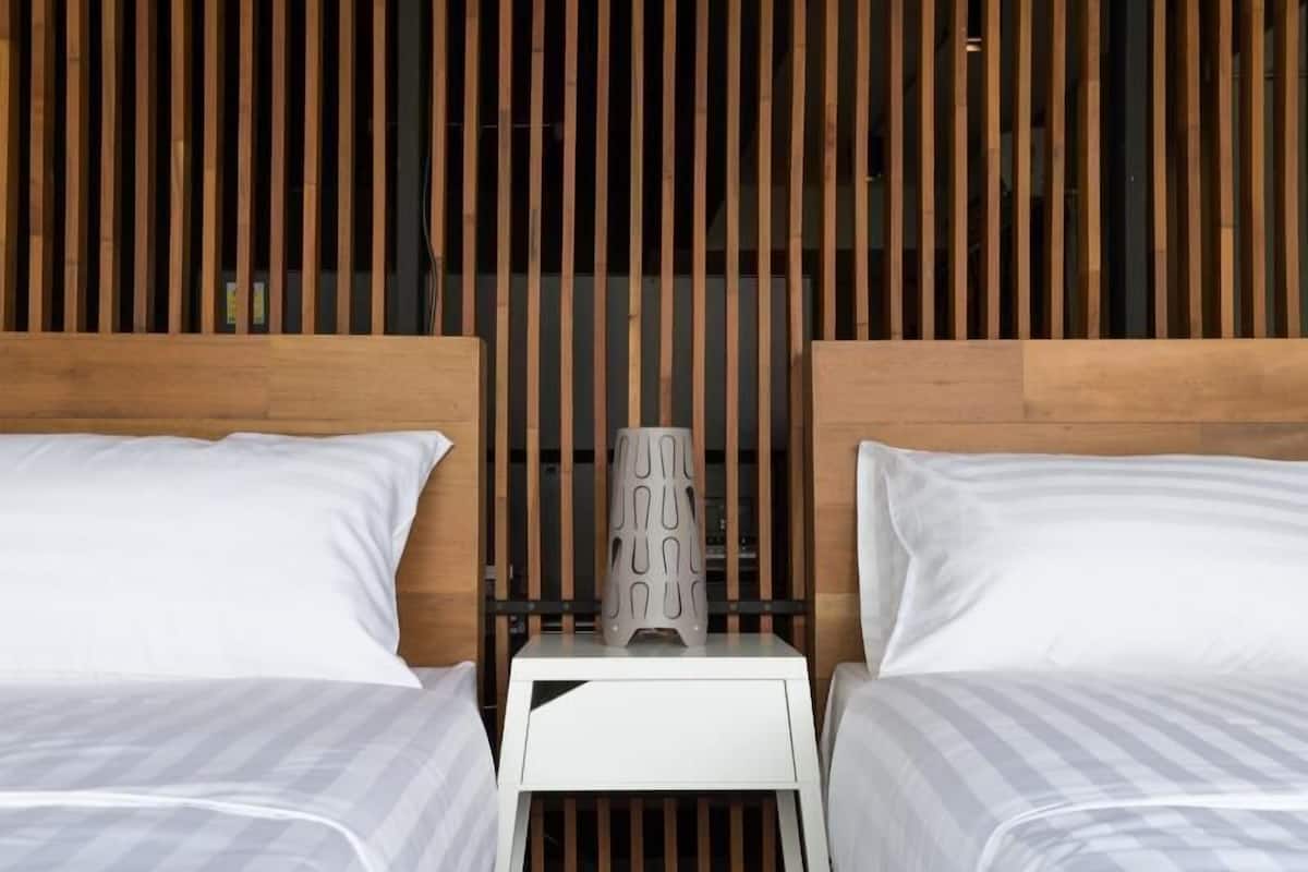 In-room safe, desk, rollaway beds, free WiFi