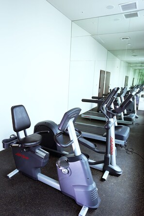 Fitness facility - Aone Hotel Jakarta (Jakarta)