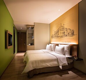 Deluxe Twin Bedroom | In-room safe, desk, soundproofing, free WiFi - Aone Hotel Jakarta (Jakarta)