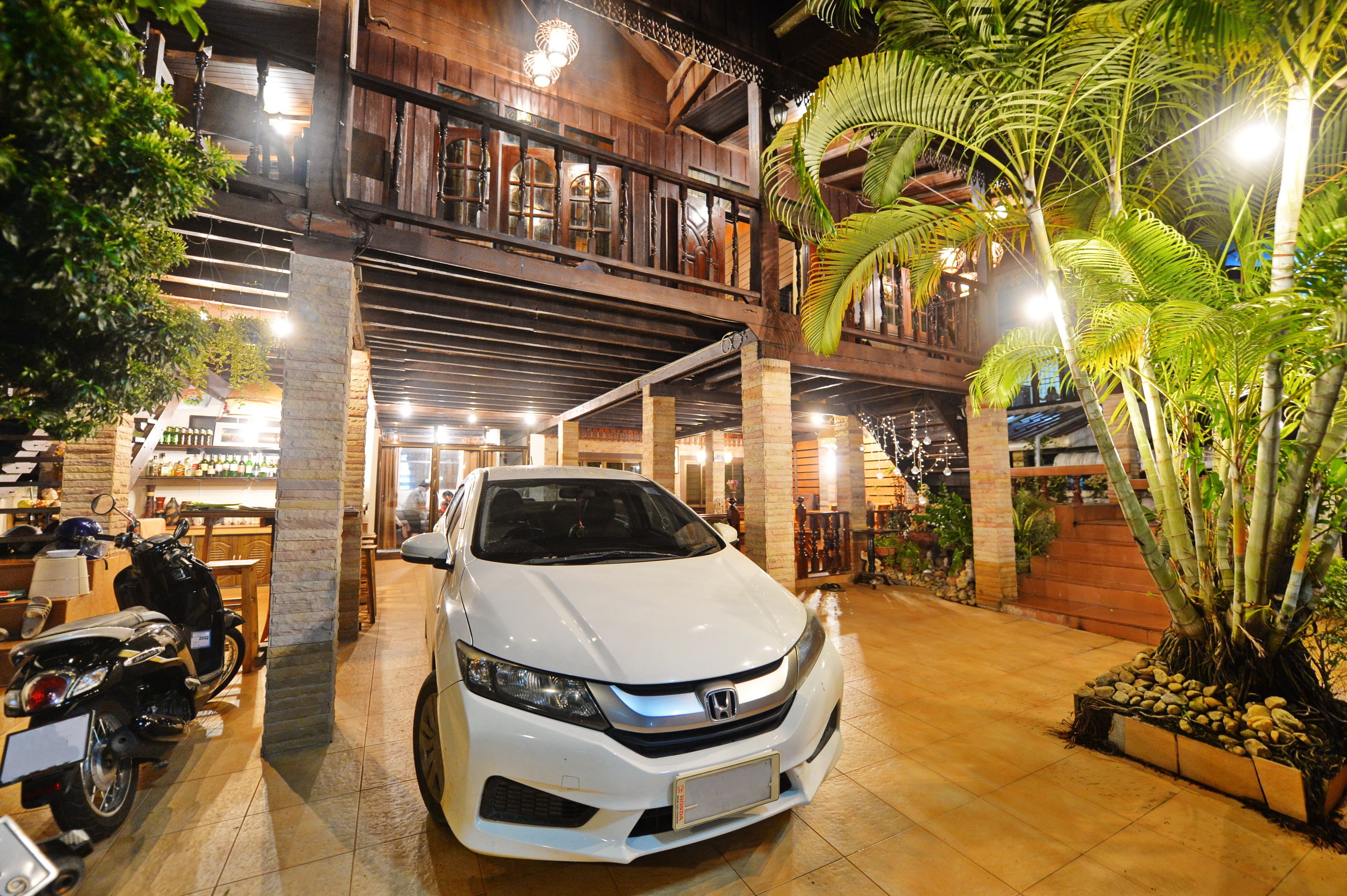 Photo - Huan Kawin Est.58 Lanna Home & Collection