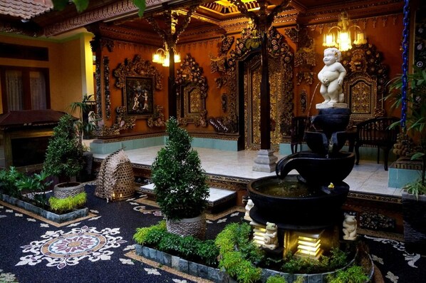 Property grounds - Pondok Denayu Homestay (Kuta)