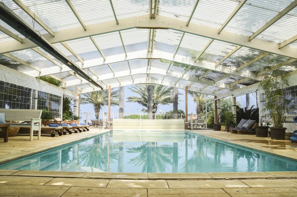 Indoor pool, outdoor pool - The White Cabins - View (Ramot)