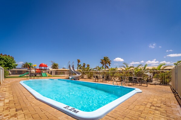 Outdoor pool, pool loungers