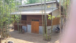 Family with Fan | Desk, rollaway beds, free WiFi - Suan Pra - Inn (Pai)