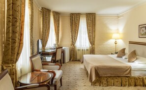 Deluxe Double or Twin Room | Premium bedding, minibar, in-room safe, desk