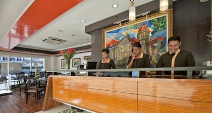 M Citi Suites