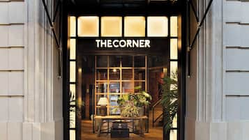 Entrada al alojamiento