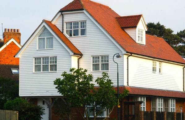 บริเวณภายนอก