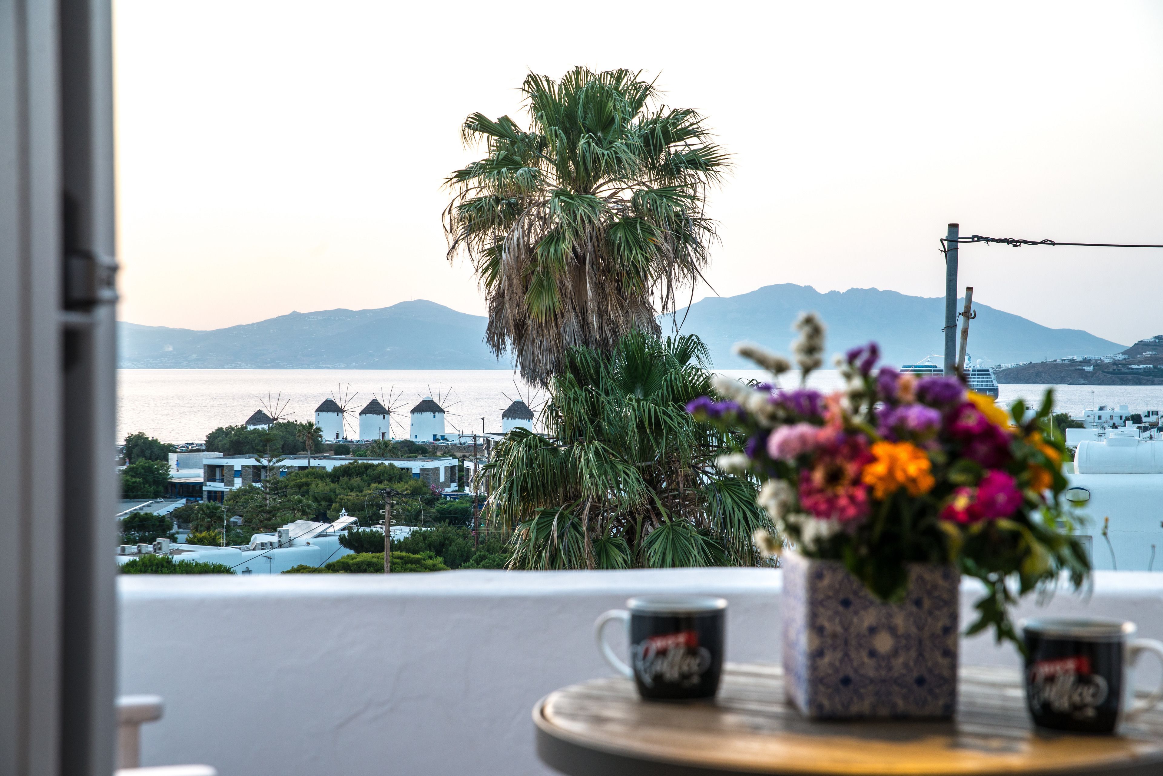 Quang cảnh ban công