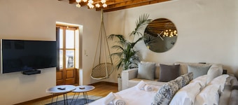 Dimele Rooms & Studios