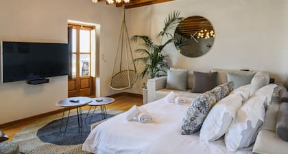 Dimele Rooms & Studios