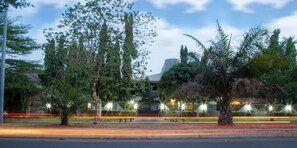 Fachada da propriedade