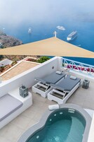 蜜月开间套房, 按摩浴缸 | 埃及棉床单、高档床上用品、迷你吧、客房内保险箱