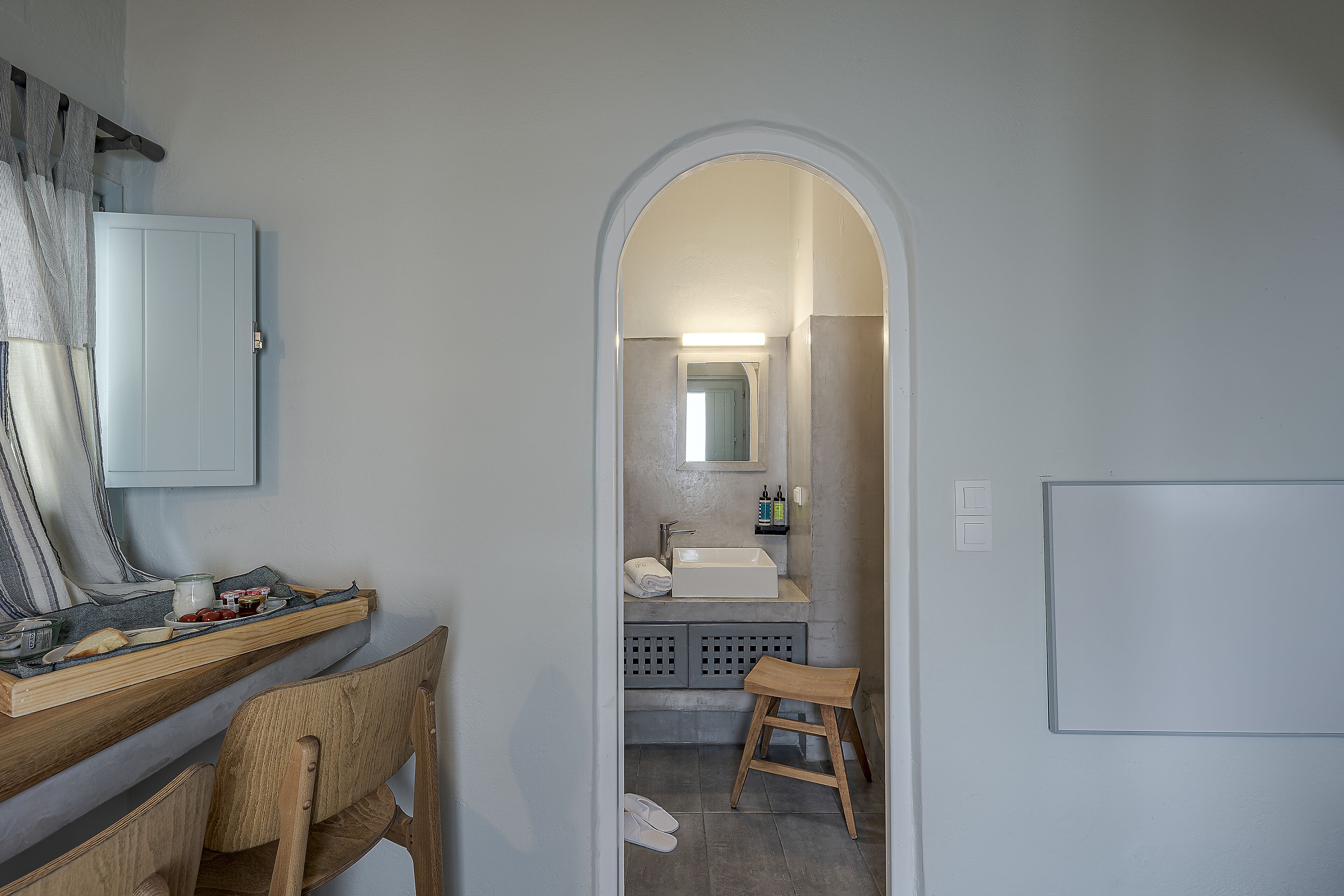 standard double room, partial sea view (shared terrace) | 1 bedroom, egyptian cotton sheets, premium bedding, minibar