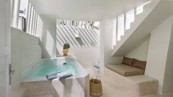 Canava Cave with Jacuzzi | Sábanas de algodón egipcio, ropa de cama de alta calidad, minibar