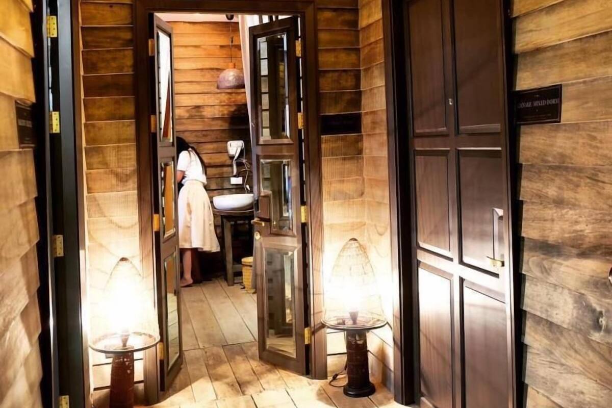 Free toiletries, bathrobes, slippers, towels