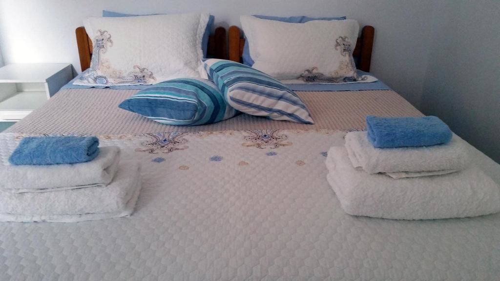 double or twin room, shared bathroom | minibar, iron/ironing board, free cots/infant beds, free wifi