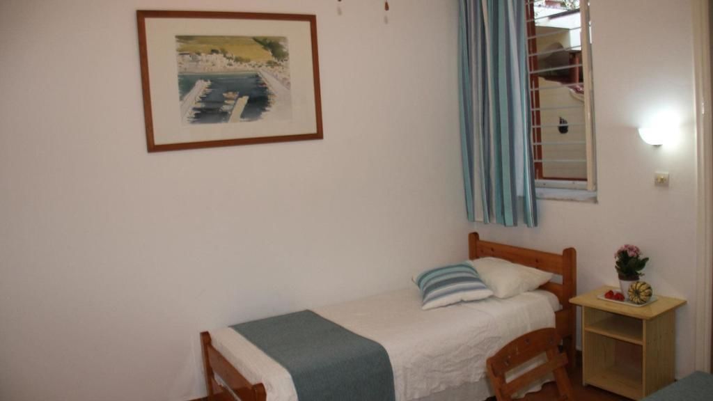 double or twin room, private bathroom | minibar, iron/ironing board, free cots/infant beds, free wifi