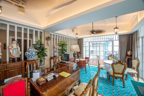 Reception - The Orchid House 153 (Bangkok)