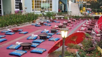 Espace banquet en plein air