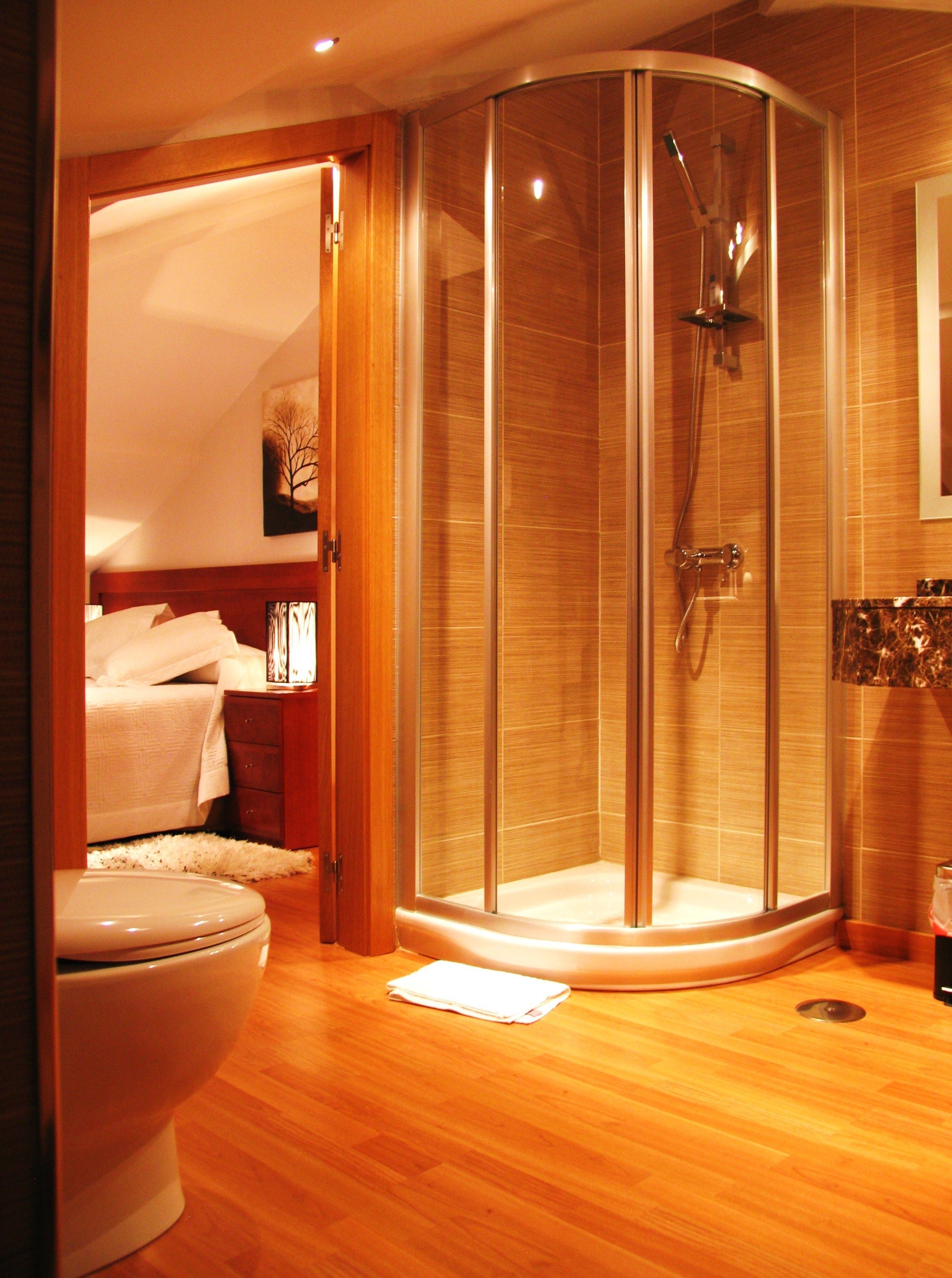 standard double room (atico) | bathroom | shower, hair dryer, towels, soap