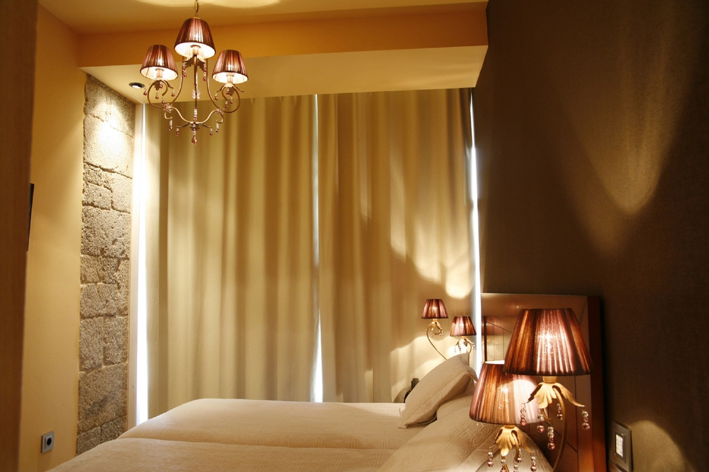 standard twin room, city view | premium bedding, minibar, individually decorated, individually furnished