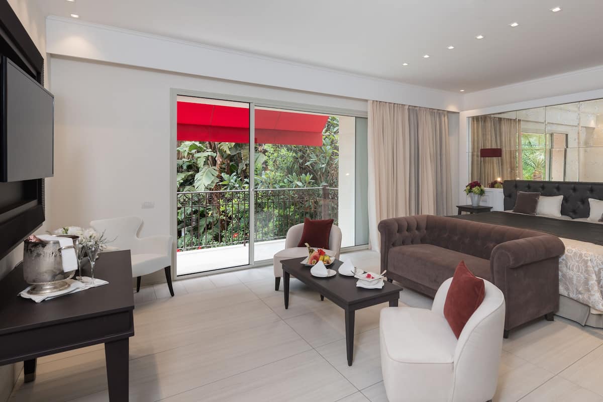 Luxury Bungalow, 1 Bedroom, Garden View, Garden Area | Premium bedding, minibar, in-room safe, desk