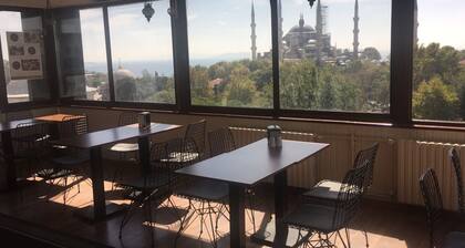 Esra Sultan Petrol Hotel