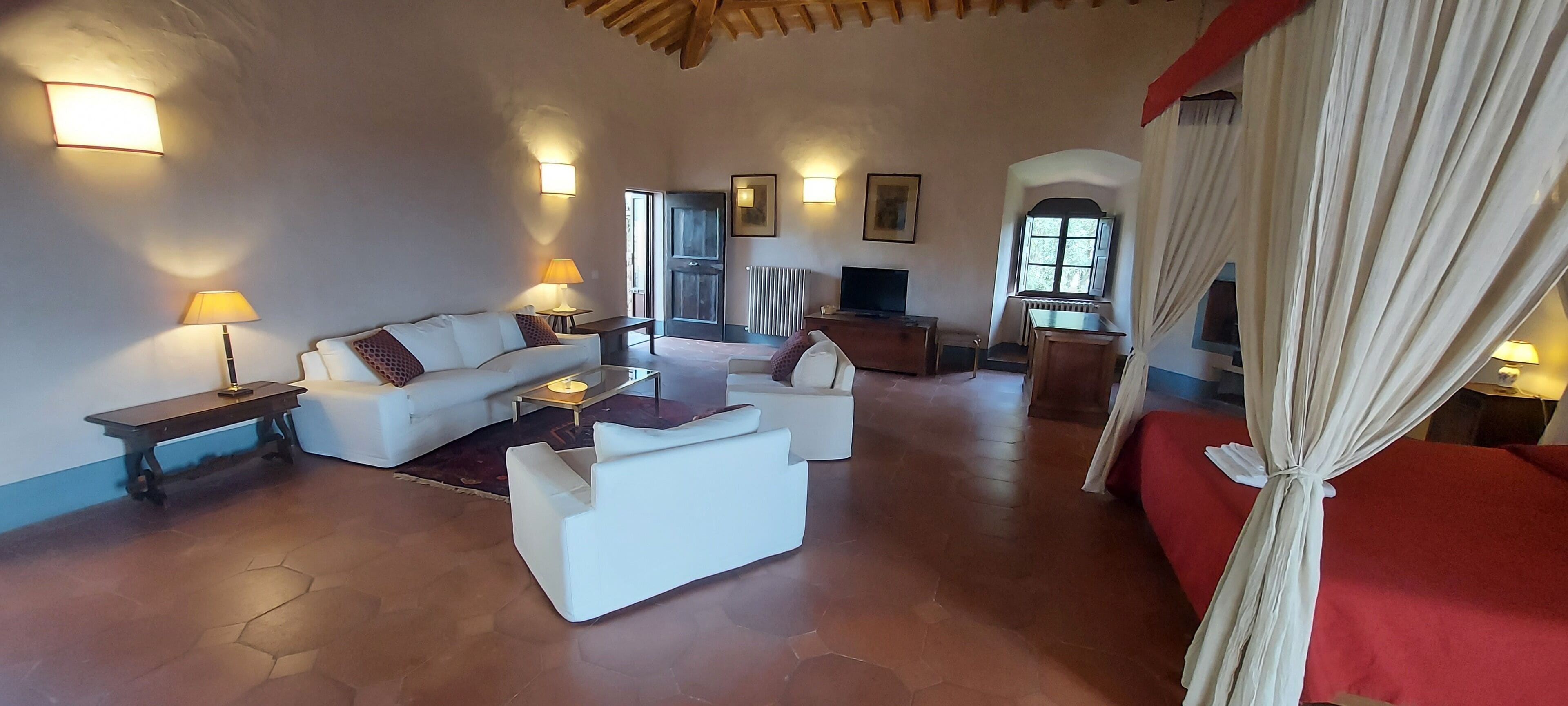 Double Room (Large) | Living area | LCD TV