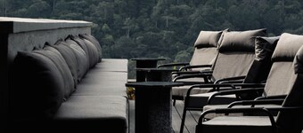 Silverback Lodge