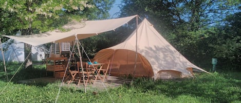 Tente (Tipi) | Lits pliants/supplémentaires