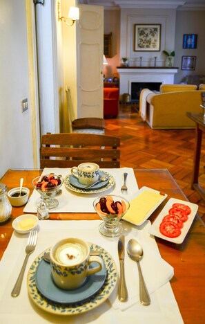 Dining - Vilafranca Petit Hotel (Santiago)