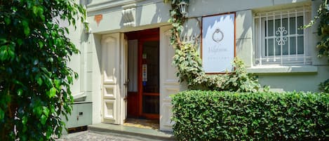 Fachada del alojamiento