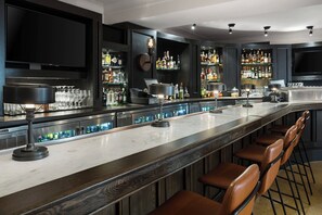 Bar (en la propiedad)