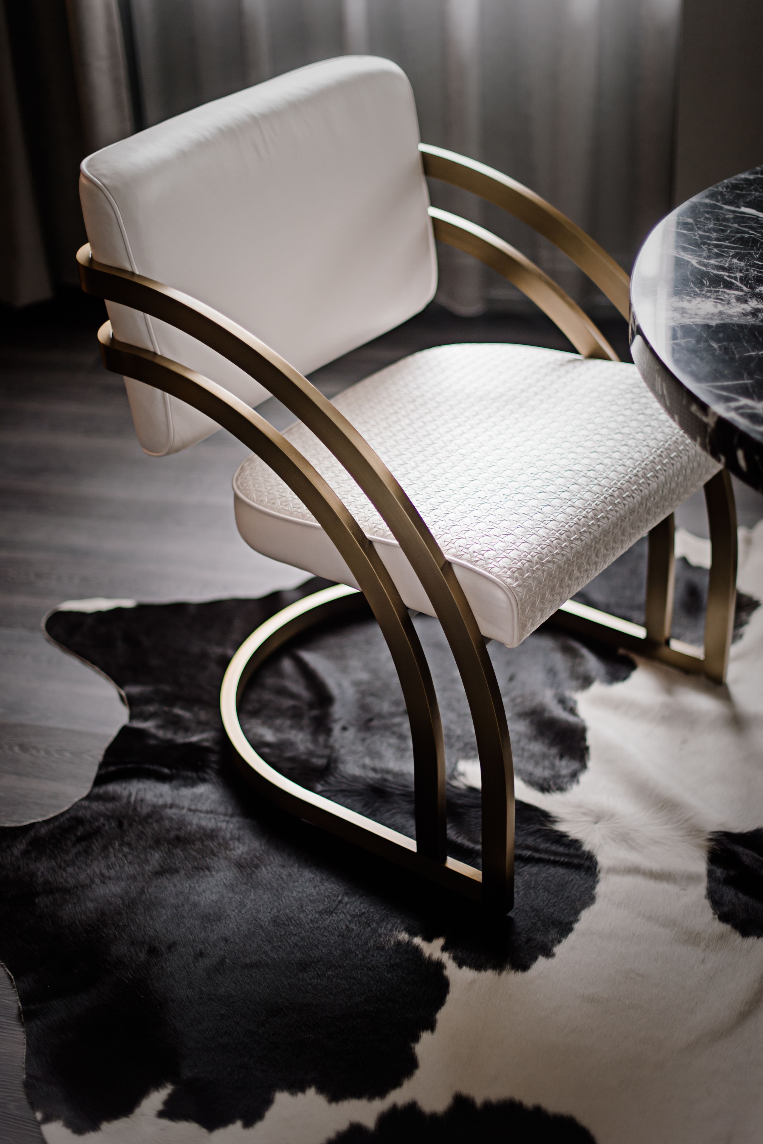 suite, 1 bedroom, river view | living area | 49-inch flat-screen tv with cable channels, smart tv, netflix