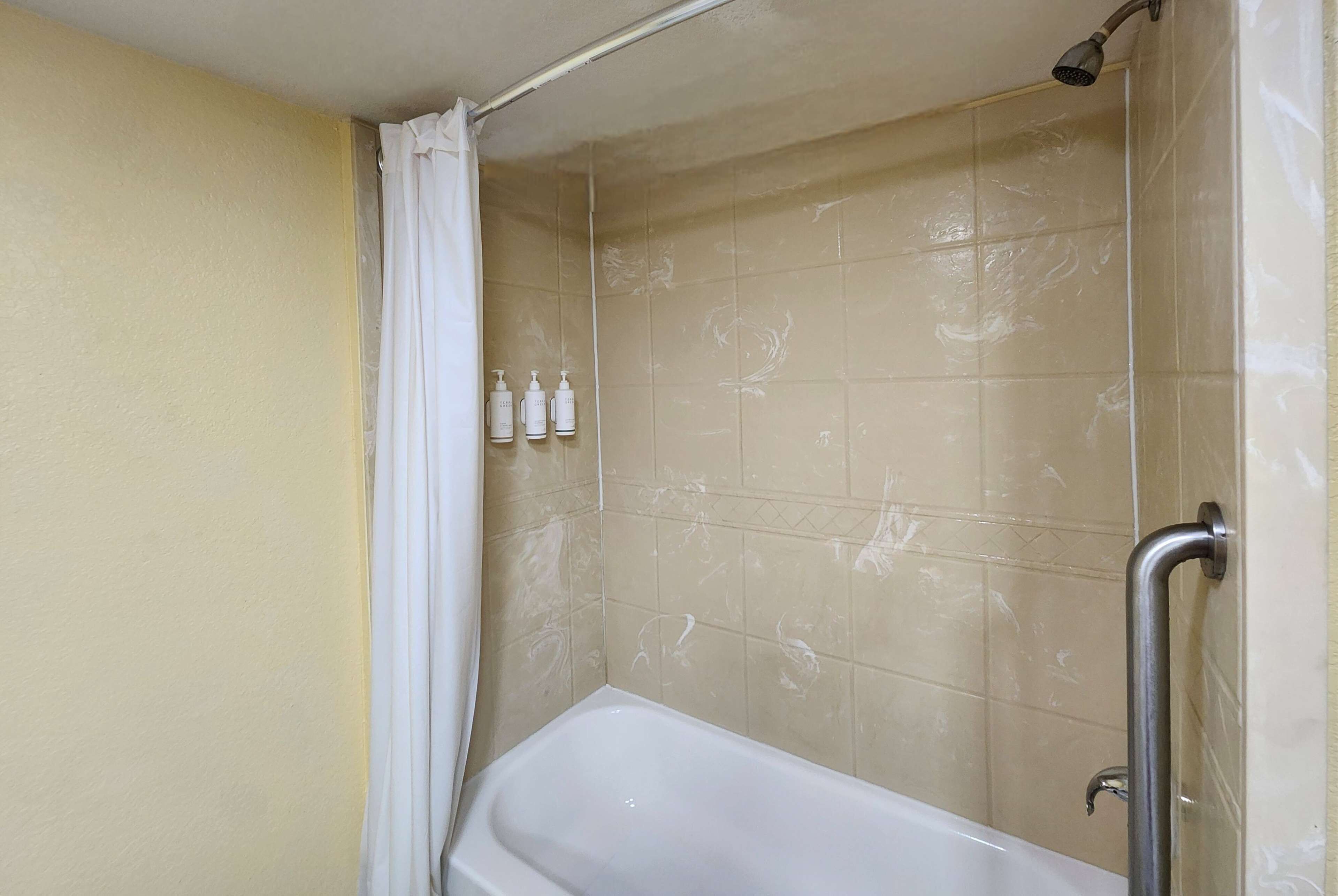 Photo - Days Inn by Wyndham New Orleans Pontchartrain